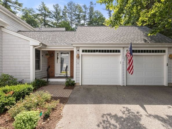 38 Juniper Ln 38, Hanover MA 02339