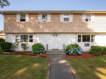 130 Kingston St