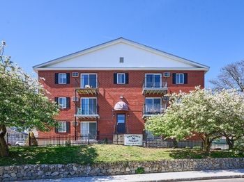 56 Edgeworth St