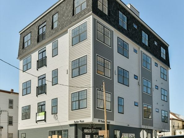 87 Parker St 402, Chelsea MA 02150
