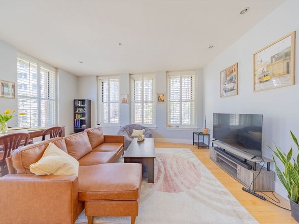 70 Lincoln St. L212, Boston MA 02111