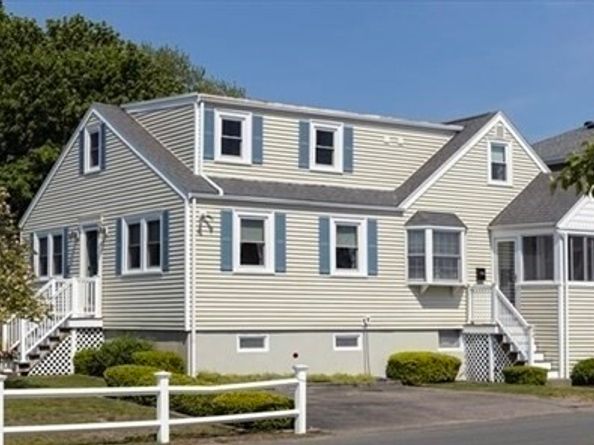 84 Newport Road, Hull MA 02045