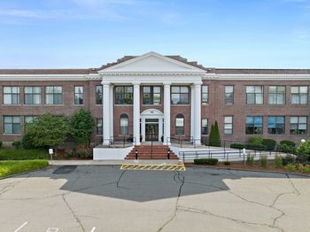 90 Sea Street