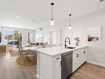10 Somerset