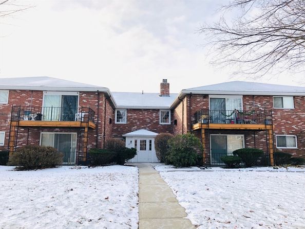 37 Fountain Ln 6, Weymouth MA 02190