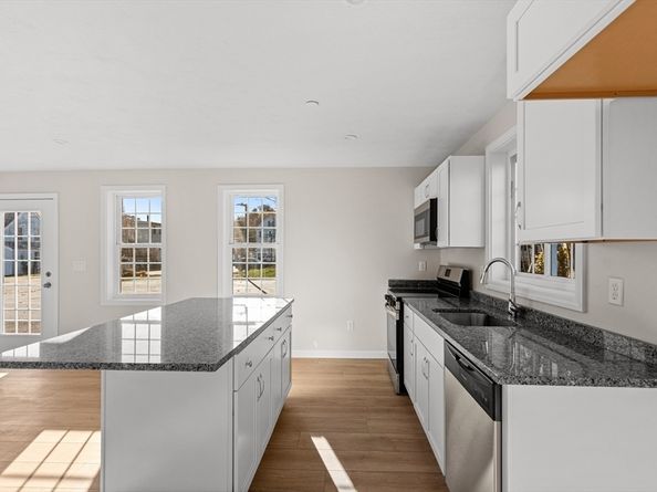 393 Court St. 3, Plymouth MA 02360