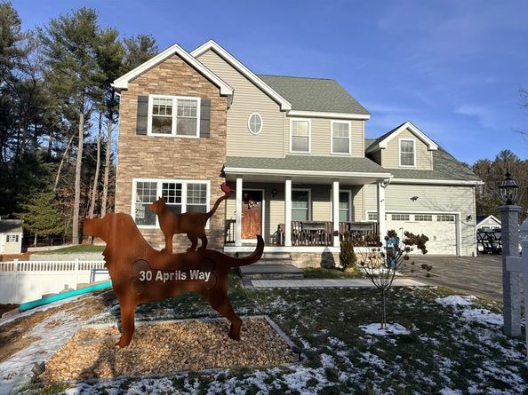 30 Aprils Way, Tewksbury MA 01876