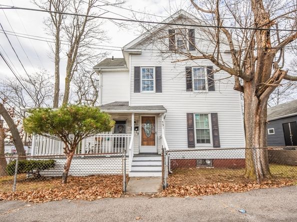 13 Ash St, Quincy MA 02171