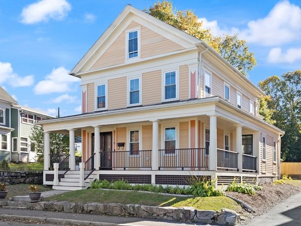 70 School St, Waltham MA 02452