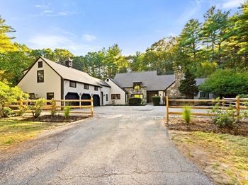 1437-3 Monument Street