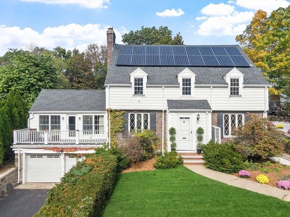 12 Powder House Road Ext, Medford MA 02155