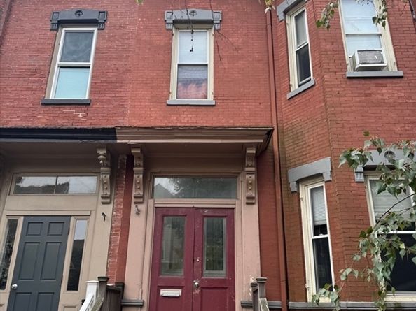 11 Savin Hill Ave, Boston MA 02125