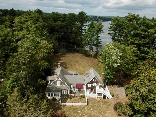 151 Plymouth St, Halifax MA 02338