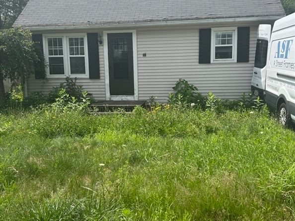 111 Plimpton Street, Southbridge MA 01550