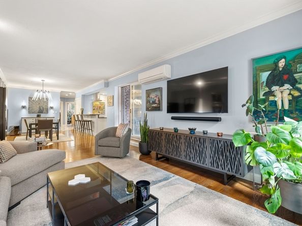 476 Shawmut Ave 3, Boston MA 02118