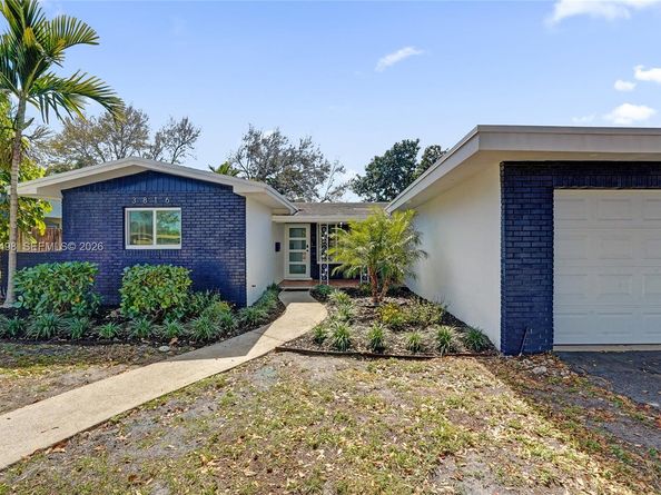 3816 W Park Rd, Hollywood FL 33021