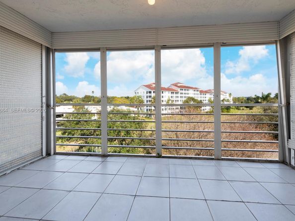 800 Cypress Grove Dr 509, Pompano Beach FL 33069