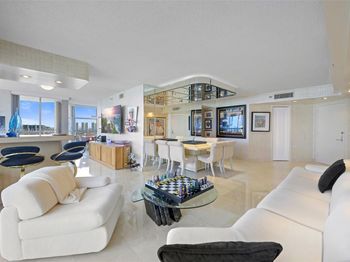 3500 Mystic Pointe Drive