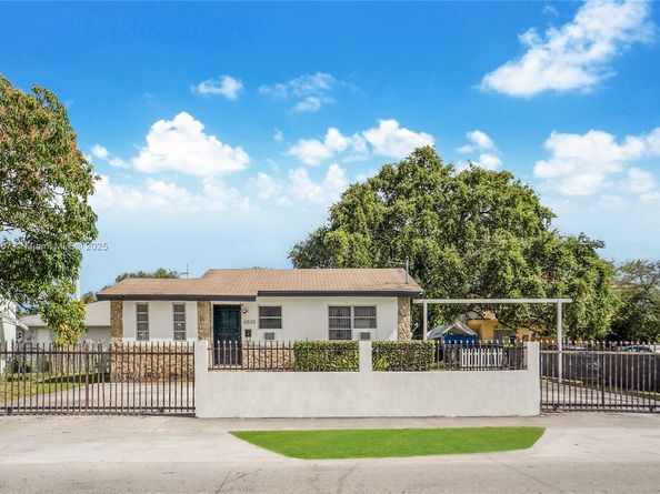 6535 NW 6th Ave, Miami FL 33150
