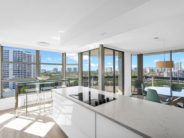 3530 Mystic Pointe Dr 1206, Aventura FL 33180