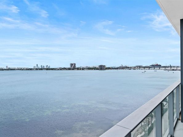 700 NE 24th 505, Miami FL 33137