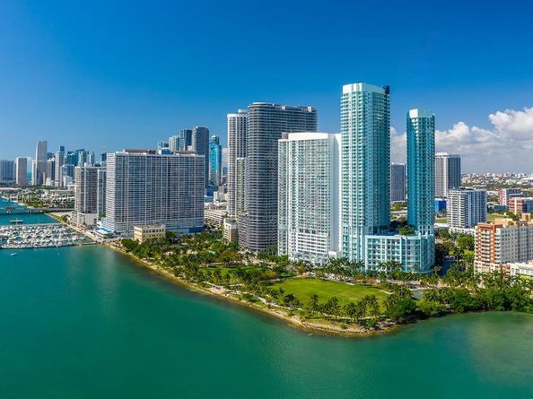 1900 N Bayshore Dr PH 5006, Miami FL 33132