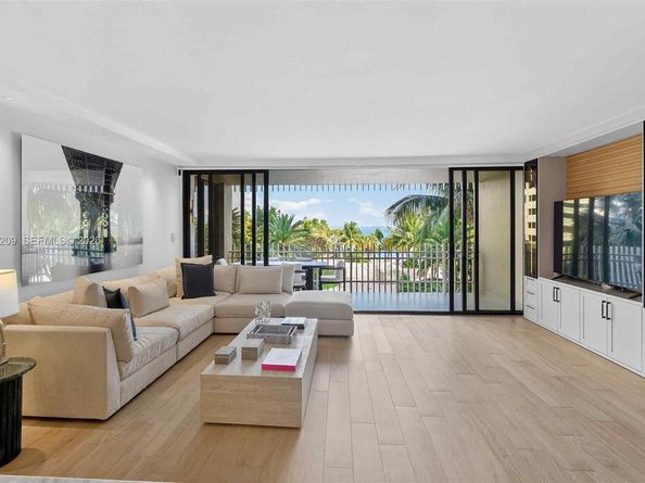 1 Grove Isle Dr A303, Miami FL 33133