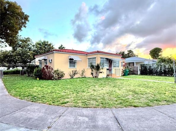 4400 SW 4th St, Miami FL 33134