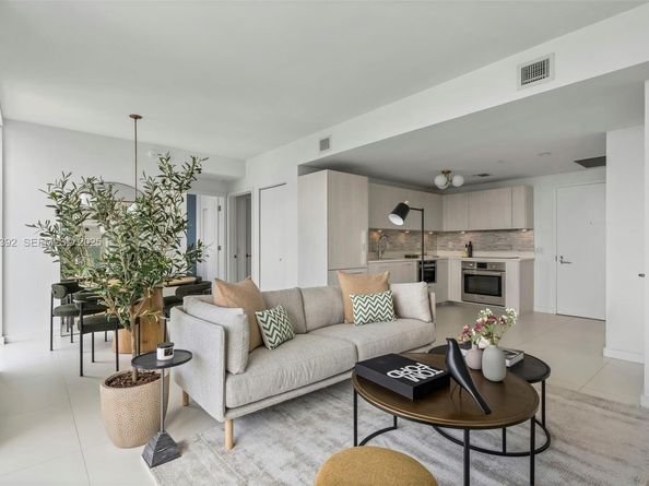 501 NE 31st St 3409, Miami FL 33137