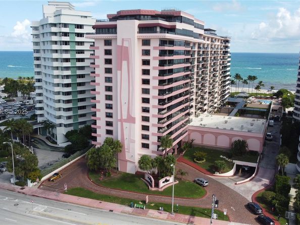 5225 Collins Ave 1204, Miami Beach FL 33140