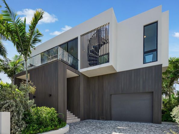 291 Palm Ave, Miami Beach FL 33139