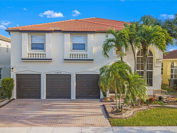 16818 SW 16th St, Pembroke Pines FL 33027