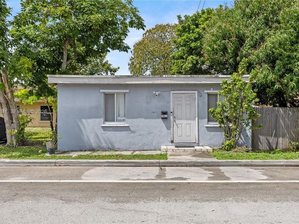 2901 Nw 9th Ct, Fort Lauderdale FL 33311
