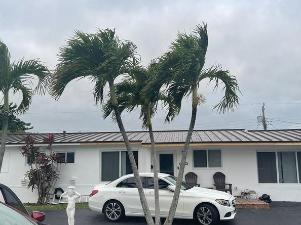 2914 SW 92nd Ct, Miami FL 33165