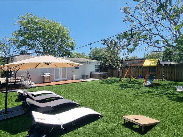 5157 NE 6th Ave, Oakland Park FL 33334