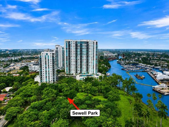 1861 NW S River Dr 1207, Miami FL 33125