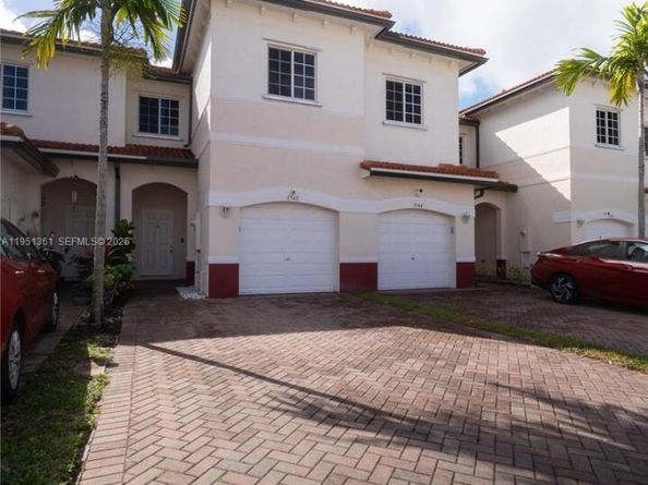 3542 NW 29th Ct, Lauderdale Lakes FL 33311