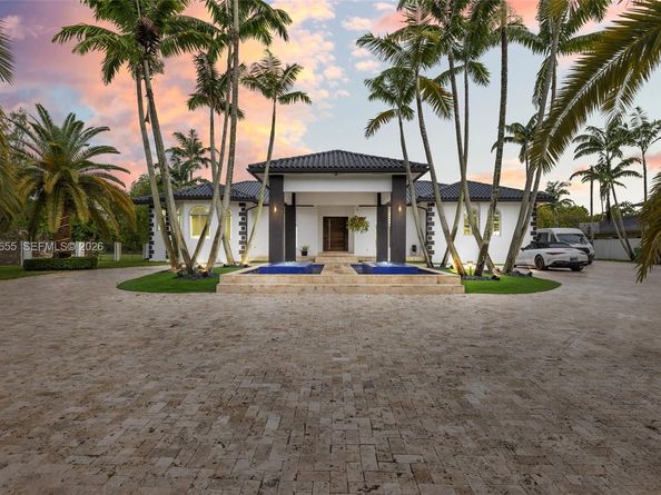 11950 SW 43rd St, Miami FL 33175