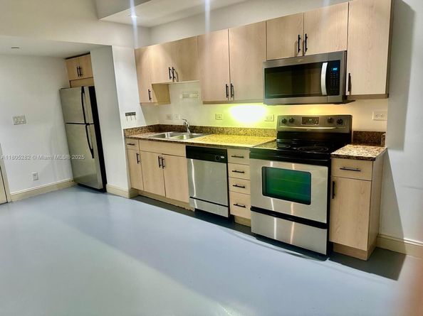111 E Flagler 702, Miami FL 33131