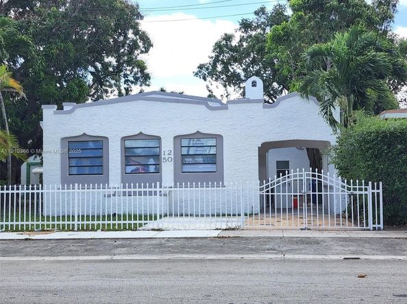 1250 NW 55th St, Miami FL 33142