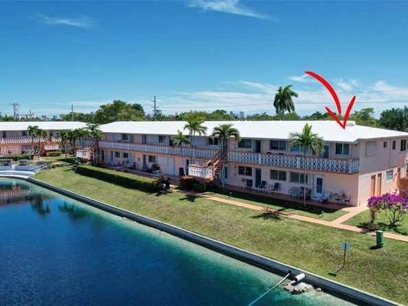 1012 SW 11th St 20N, Hallandale Beach FL 33009