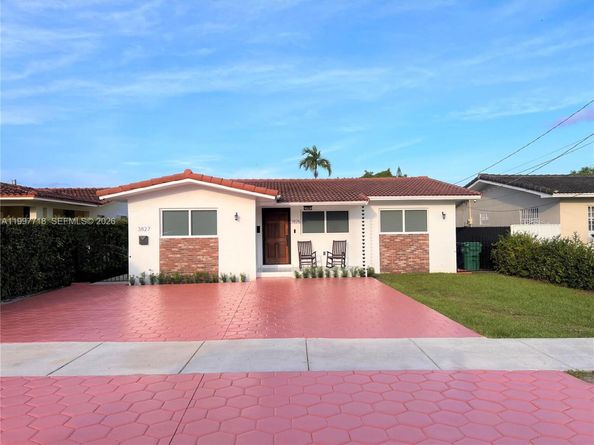 3827 SW 88th Ct, Miami FL 33165