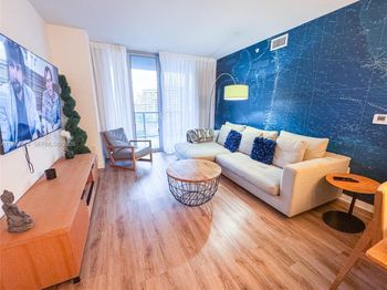 2602 E Hallandale Beach Blvd