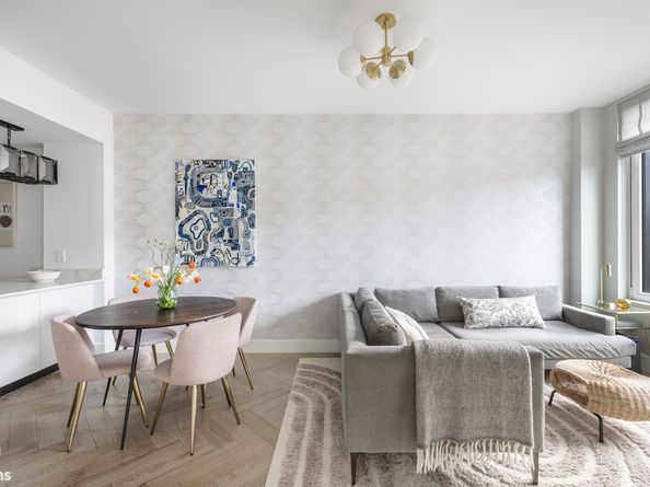 101 East 2nd Street 5D, New York NY 10009