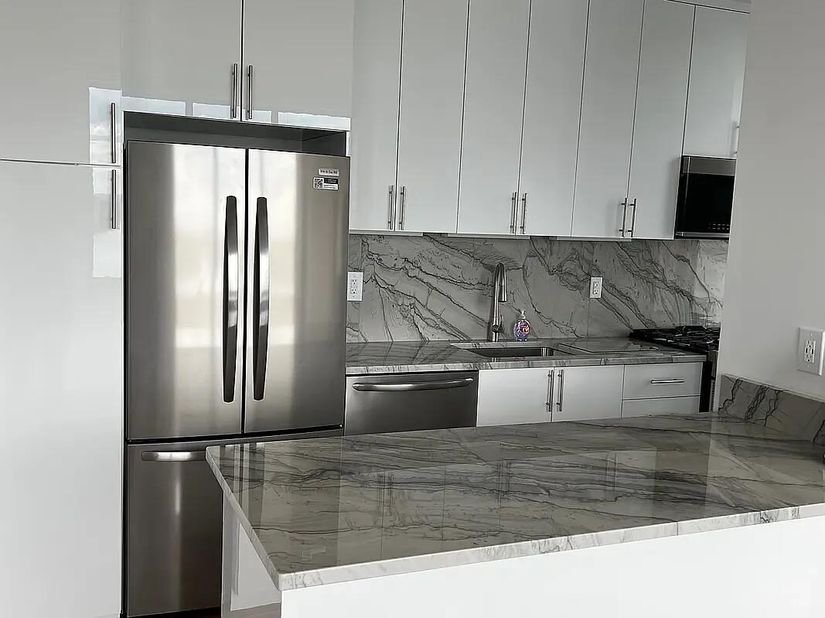 380 Rector Place 21H, New York NY 10280