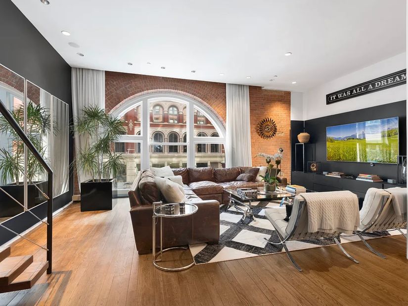 21 Astor Place 2G, New York NY 10003