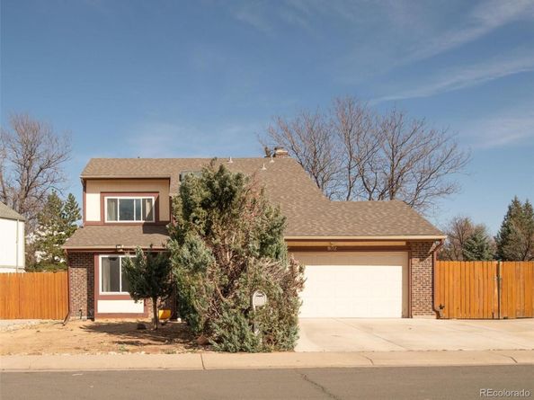 892 S Rifle Way, Aurora CO 80017