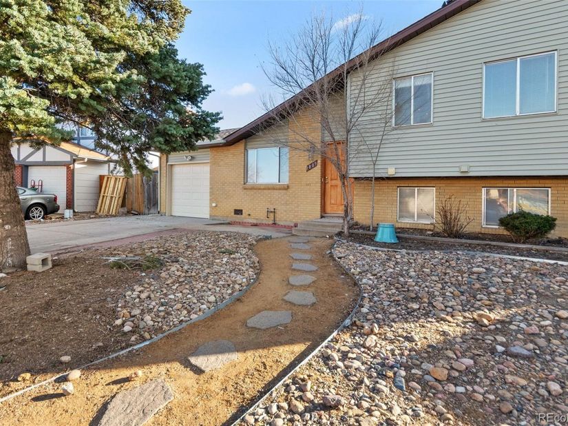 1809 S Idalia Street, Aurora CO 80017