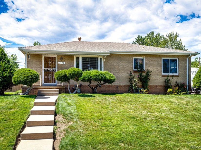 2193 S Xavier Street, Denver CO 80219