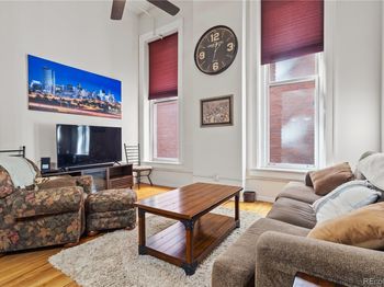 1555 California Street